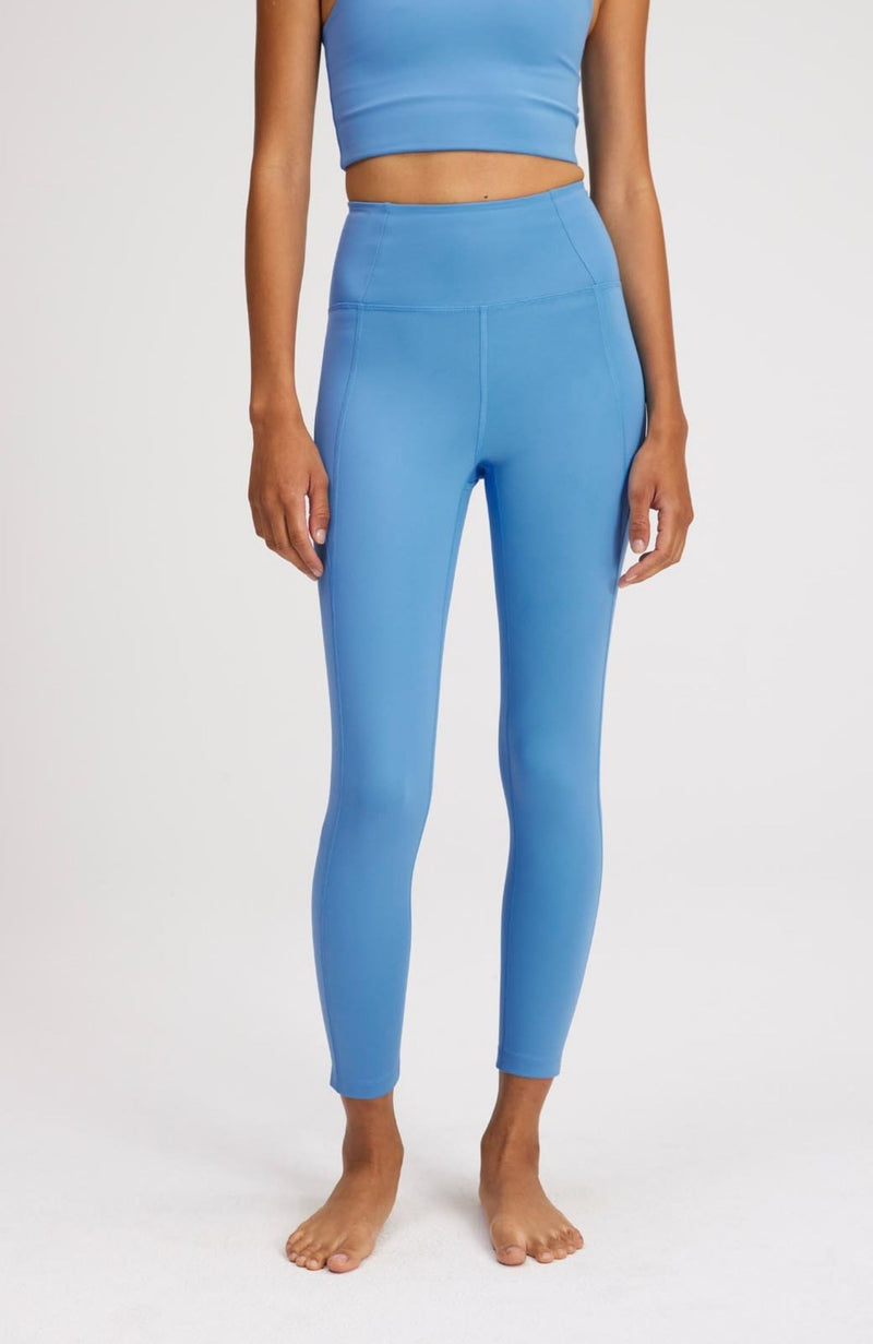 Soft Touch Side Pocket 7/8 Legging - Cloud – Dharma Bums Yoga and Activewear